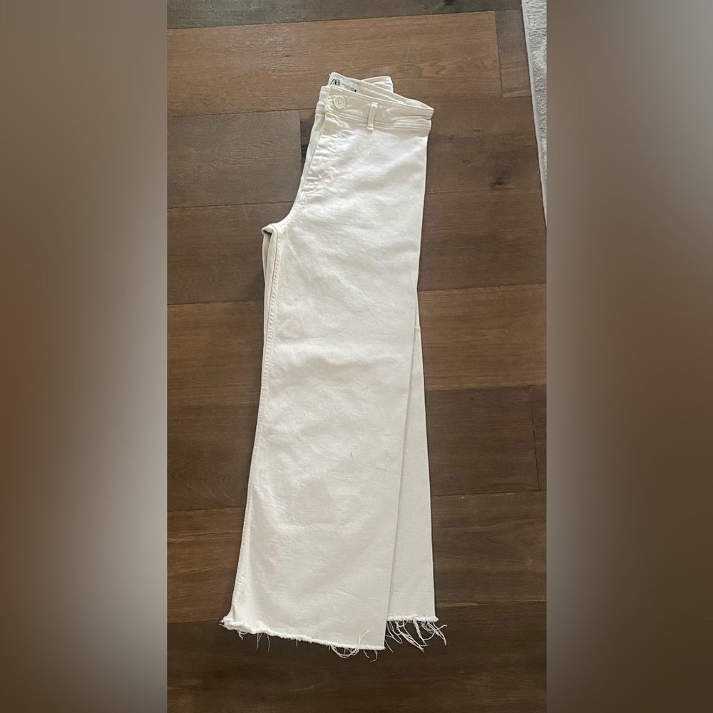 Cream wide leg Zara jeans!